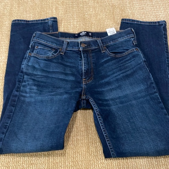 Hollister Other - NWOT Hollister size 32x34 dark blue jeans straight cut